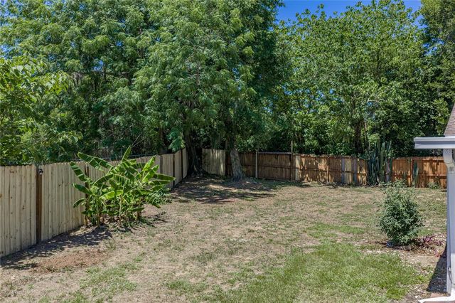 37634 HIDDEN PARK COURT, Dade City, FL 33525