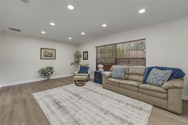 37634 HIDDEN PARK COURT, Dade City, FL 33525