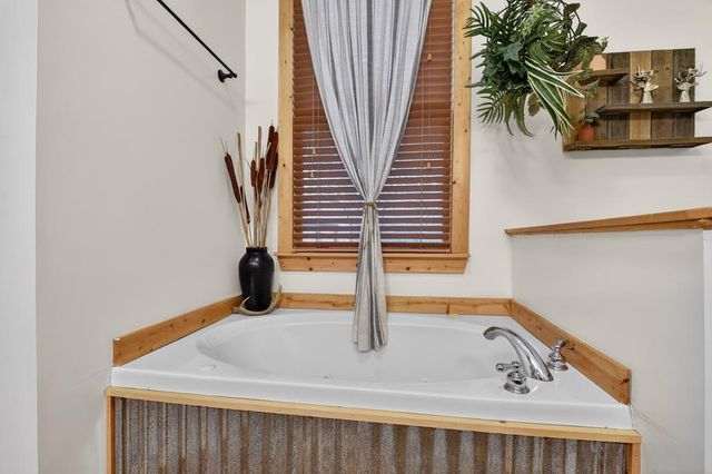 764 Ducktown Lane, Ellijay, GA 30540