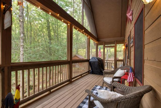 764 Ducktown Lane, Ellijay, GA 30540
