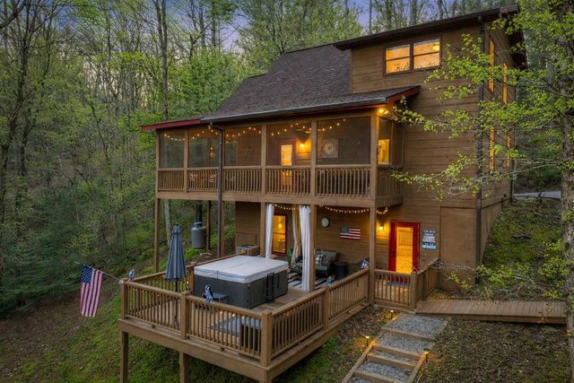 764 Ducktown Lane, Ellijay, GA 30540