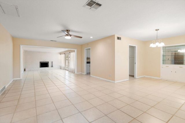 1702 MEREDITH LANE, Belleair, FL 33756