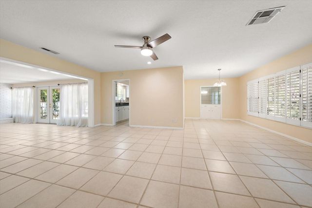 1702 MEREDITH LANE, Belleair, FL 33756