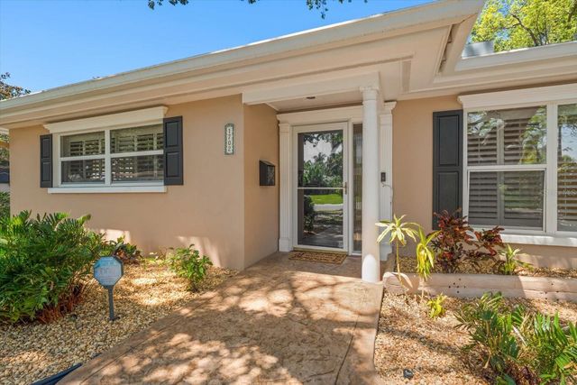 1702 MEREDITH LANE, Belleair, FL 33756