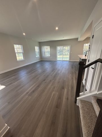 1920 Oak Drive, Murfreesboro, TN 37128