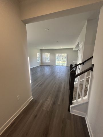 1920 Oak Drive, Murfreesboro, TN 37128