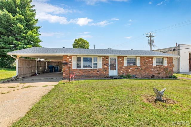 160 Harnett Avenue, Wood River, IL 62095