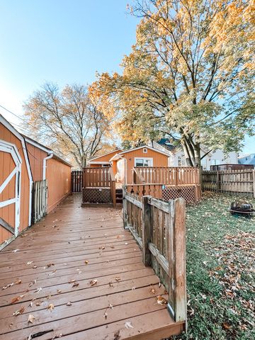 1116 Adelia Street, Downers Grove, IL 60516