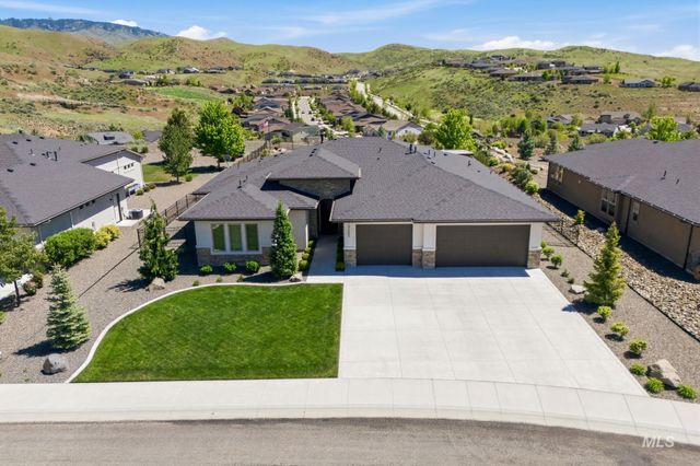 19265 N Eaglestone Place, Eagle, ID 83714