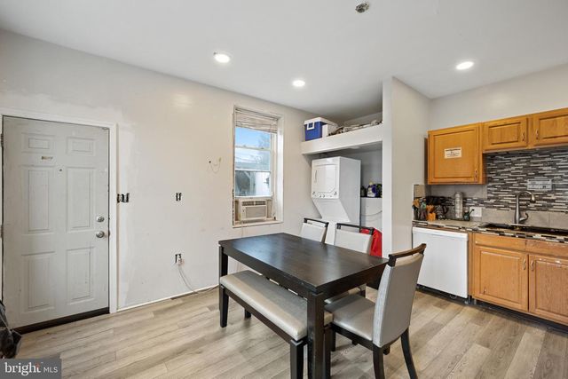 1127 CHESTNUT ST, Wilmington, DE 19805