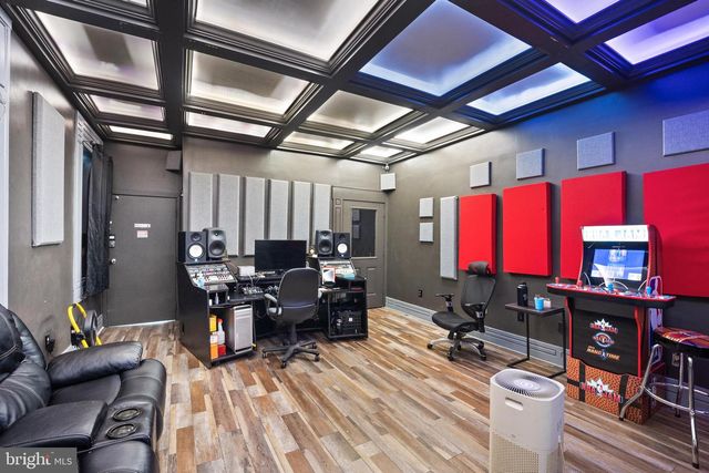 1127 CHESTNUT ST, Wilmington, DE 19805