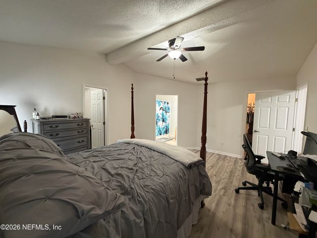 8078 MACNAUGHTON Drive, Jacksonville, FL 32244