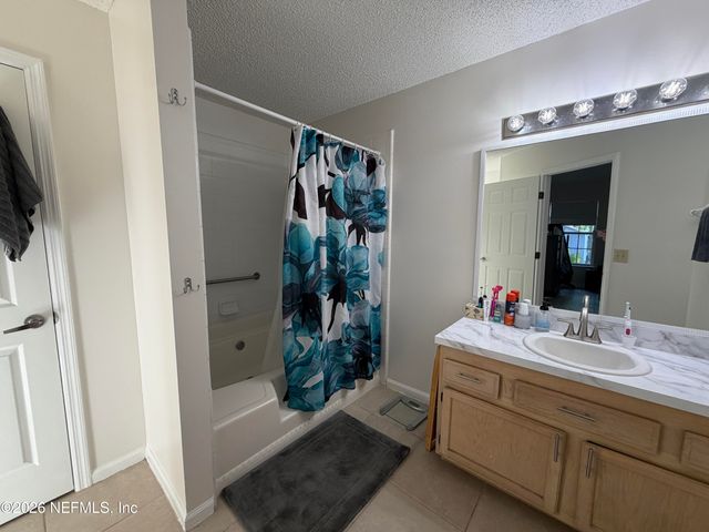 8078 MACNAUGHTON Drive, Jacksonville, FL 32244