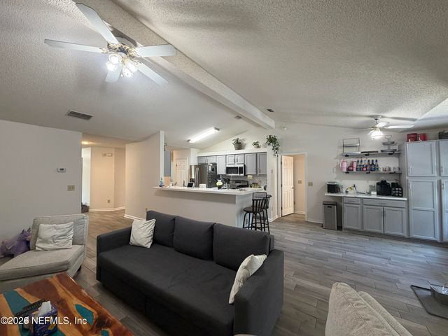 8078 MACNAUGHTON Drive, Jacksonville, FL 32244