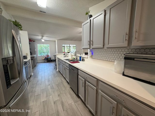 8078 MACNAUGHTON Drive, Jacksonville, FL 32244
