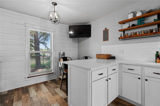 5708 Kenland Road, Fort Smith, AR 72903