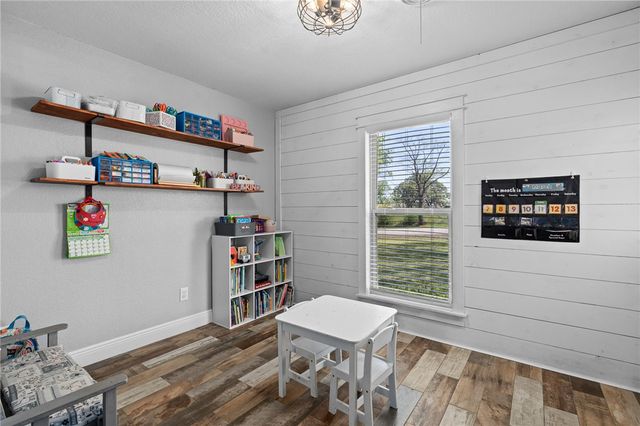 5708 Kenland Road, Fort Smith, AR 72903
