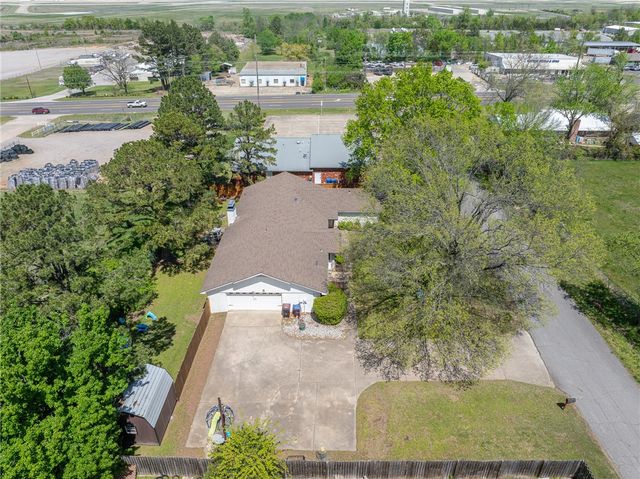 5708 Kenland Road, Fort Smith, AR 72903