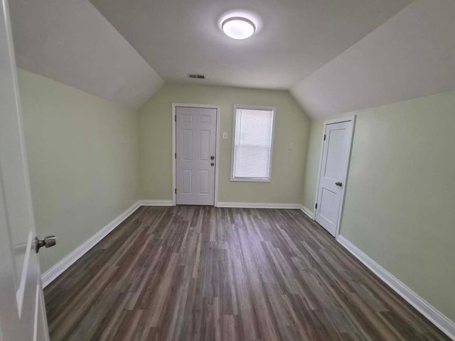 1234 W 72nd Street, Chicago, IL 60636