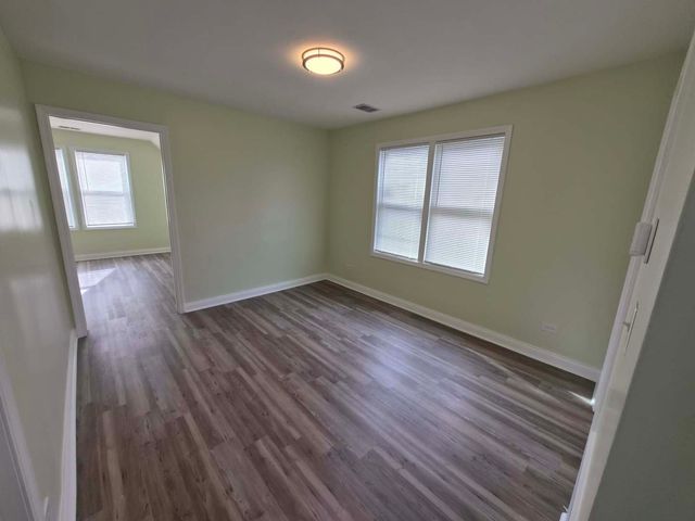 1234 W 72nd Street, Chicago, IL 60636