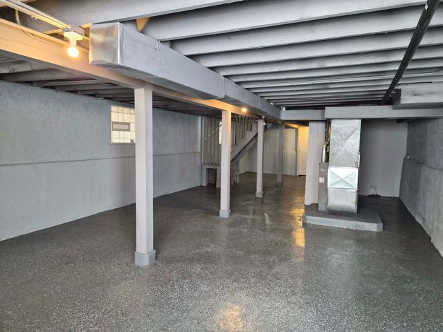 1234 W 72nd Street, Chicago, IL 60636