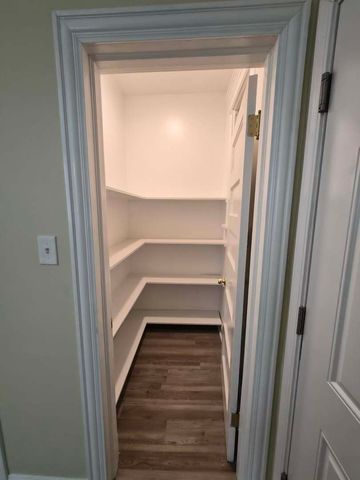 1234 W 72nd Street, Chicago, IL 60636