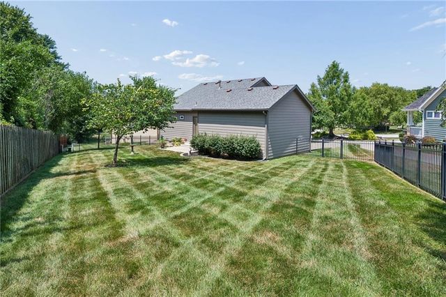 337 Cates Court, Liberty, MO 64068