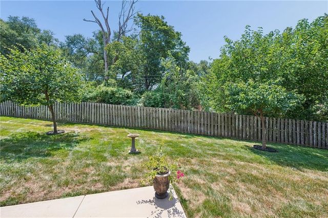 337 Cates Court, Liberty, MO 64068
