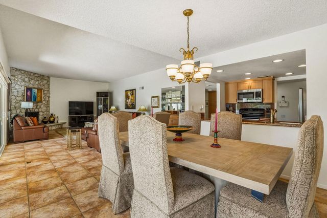 38580 Tandika Trail N, Palm Desert, CA 92211