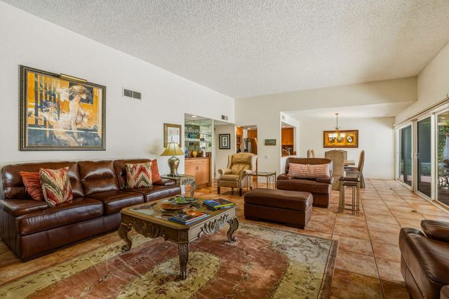 38580 Tandika Trail N, Palm Desert, CA 92211