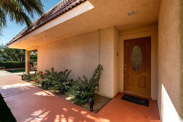 38580 Tandika Trail N, Palm Desert, CA 92211