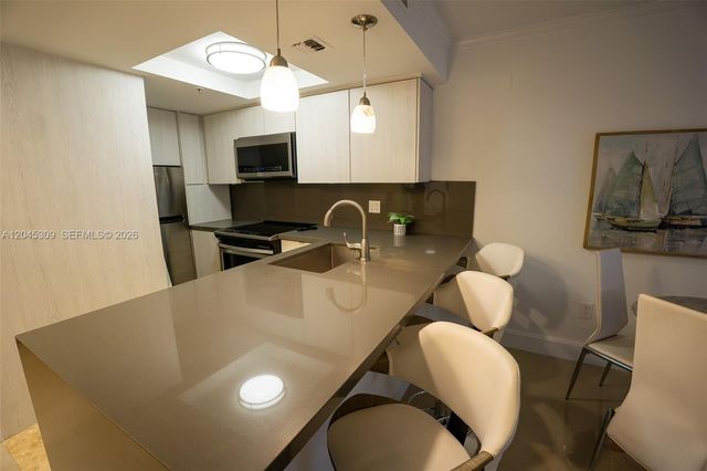 2951 S Bayshore Drive 716, Miami, FL 33133