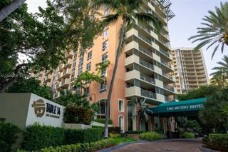 2951 S Bayshore Drive 716, Miami, FL 33133