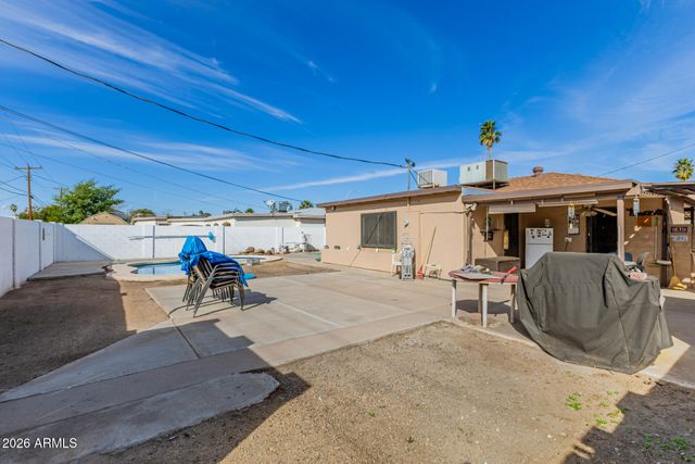 3117 W BETHANY HOME Road, Phoenix, AZ 85017