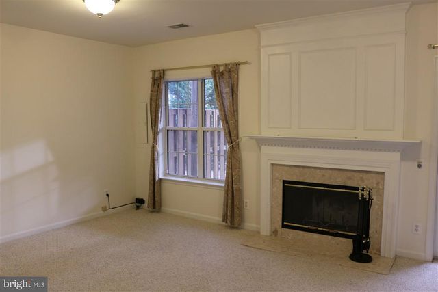 7507 LAMOYNE CT, Alexandria, VA 22315