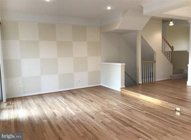 7507 LAMOYNE CT, Alexandria, VA 22315