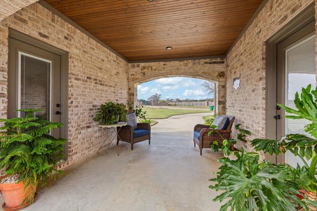 120 Affirmed Ave, Longview, TX 75602