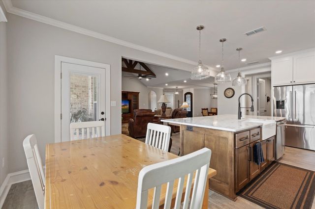 120 Affirmed Ave, Longview, TX 75602