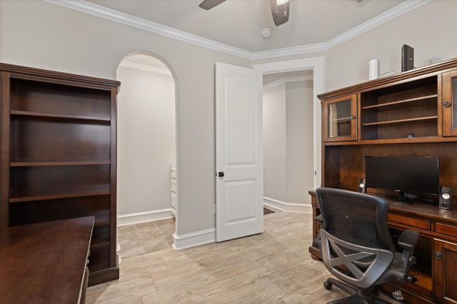 120 Affirmed Ave, Longview, TX 75602