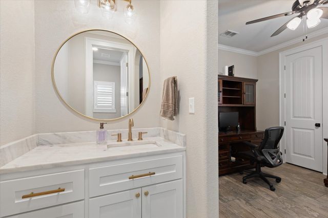 120 Affirmed Ave, Longview, TX 75602