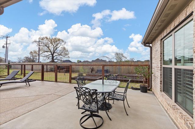 120 Affirmed Ave, Longview, TX 75602