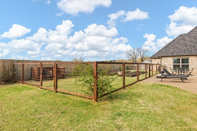 120 Affirmed Ave, Longview, TX 75602