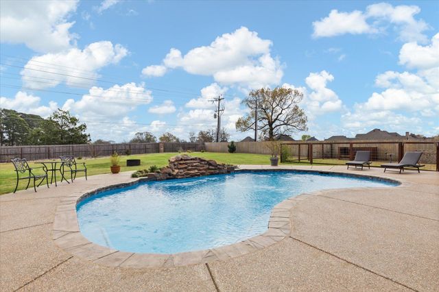 120 Affirmed Ave, Longview, TX 75602