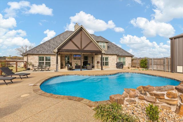 120 Affirmed Ave, Longview, TX 75602