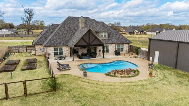120 Affirmed Ave, Longview, TX 75602