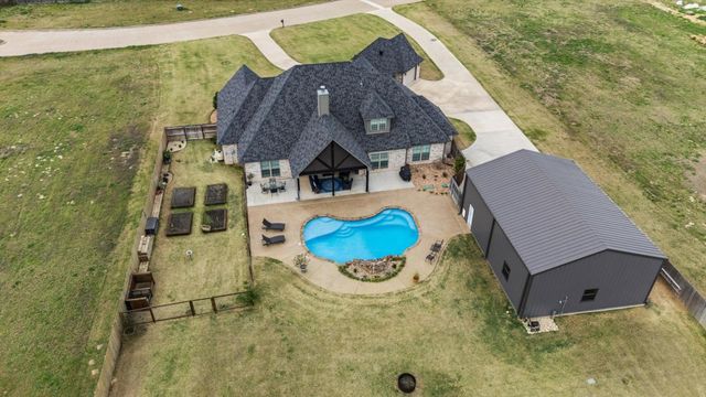 120 Affirmed Ave, Longview, TX 75602