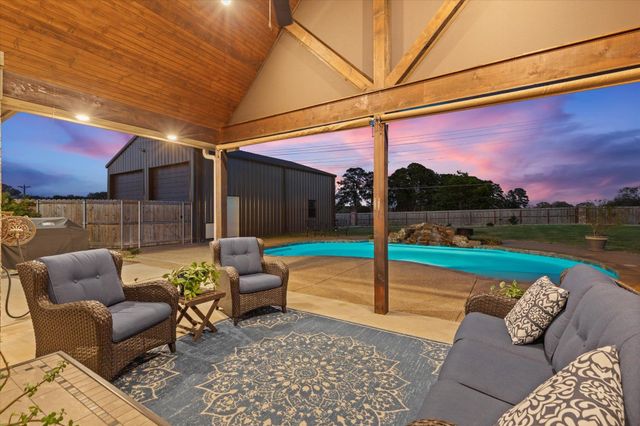 120 Affirmed Ave, Longview, TX 75602