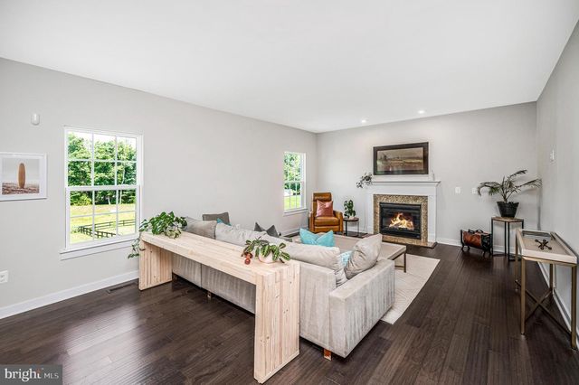 7918 CONTINENTAL CT, Fredericksburg, VA 22407