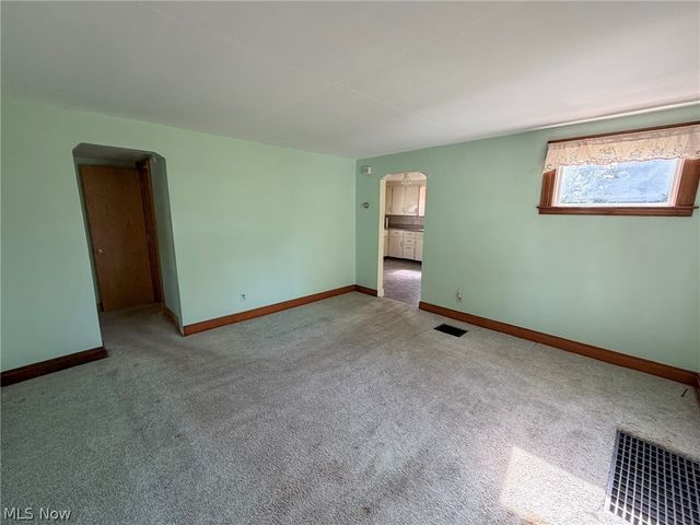 4453 Herner County Line Road, Southington, OH 44470