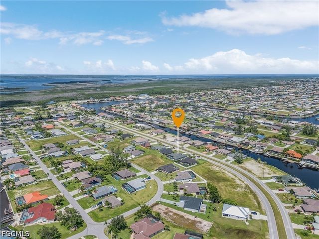 3548 Ceitus PKWY, Cape Coral, FL 33991